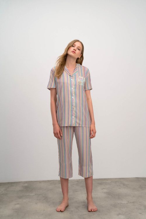 Short Sleeve Buttoned Pyjamas - Image 1