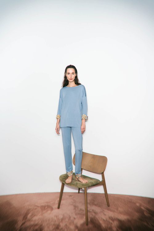 Pyjamas with Plain Pants - Image 10