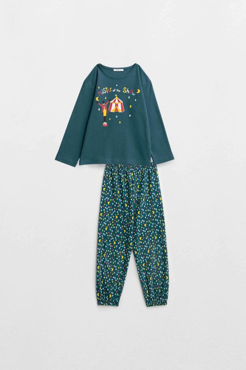 Kid’s pyjamas with Long Sleeves - Image 1