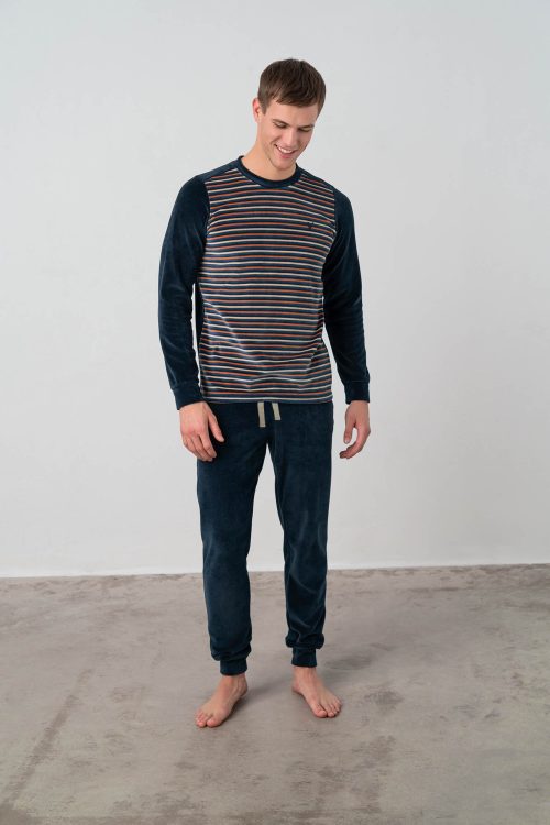 Pyjamas with Long Sleeves - Image 1