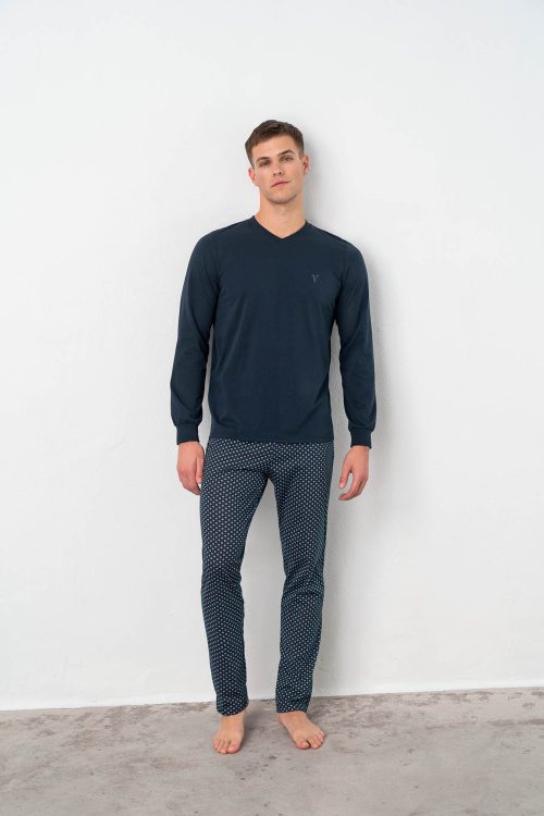 Pyjamas with Long Sleeves - Image 1