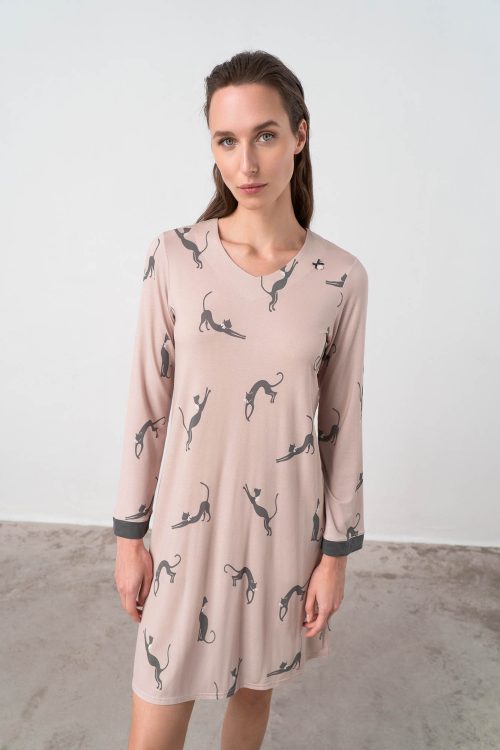 Nightgown with Long Sleeves - Image 1