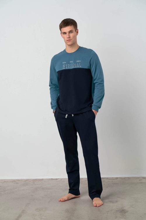 Tracksuit with Long Sleeves - Image 1