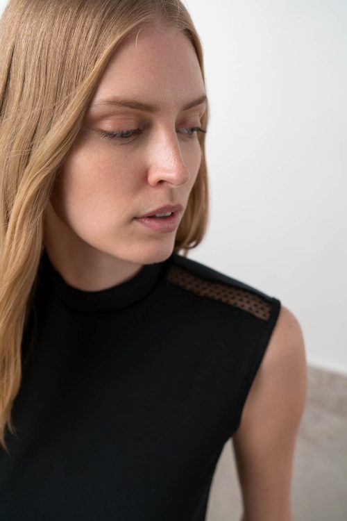 Plain Sleeveless Vest - Image 2
