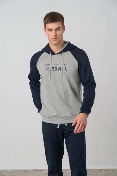 Tracksuit with Long Sleeves - Image 2