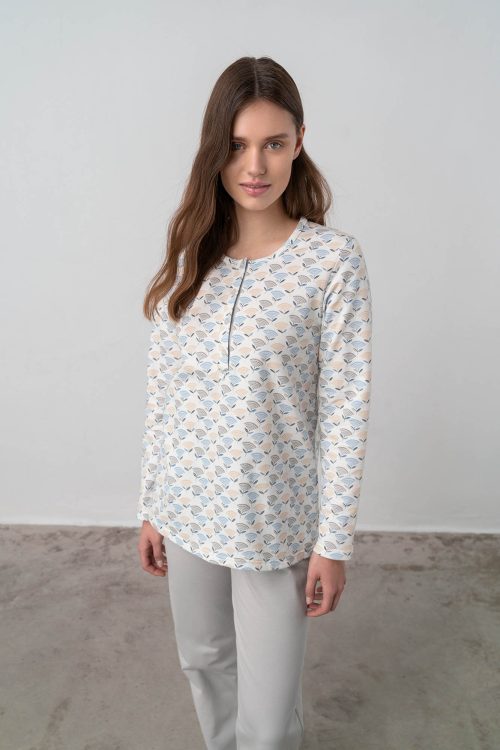 Pyjamas with Plain Pants - Image 2