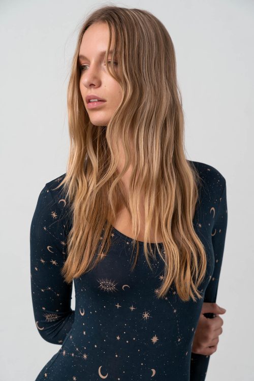 Body with Long Sleeves - Image 2