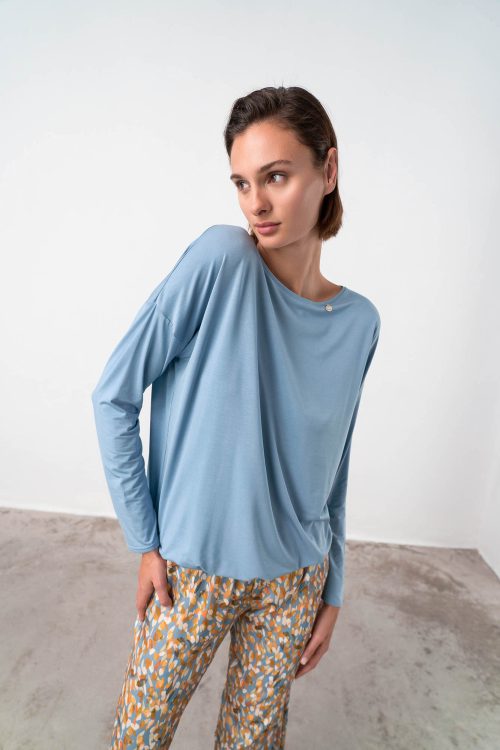 Pyjamas with Printed Pants - Image 6