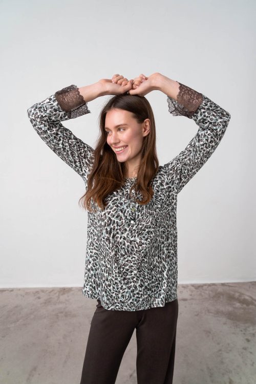 Pyjamas with Button Placket - Image 3