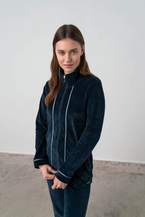Plain Zipped Tracksuit - Image 4