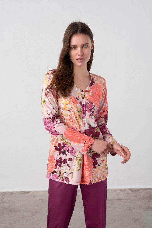 Pyjamas with Plain Pants - Image 4