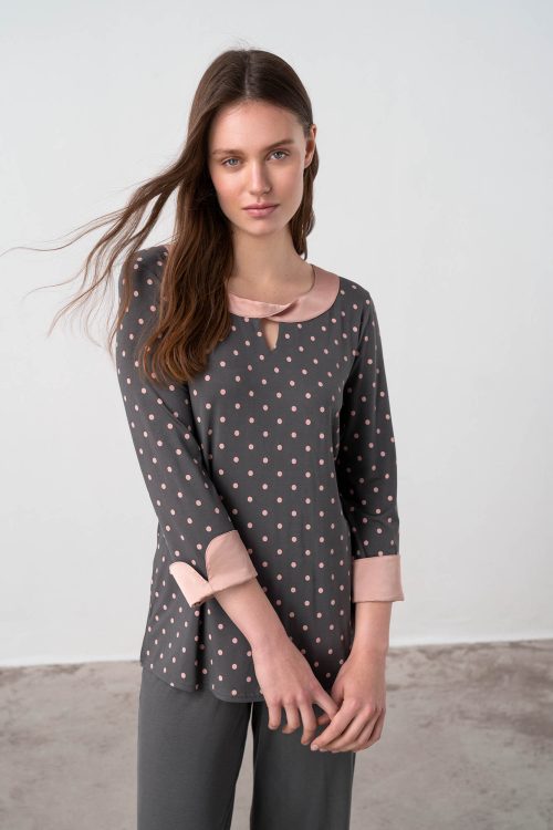 Pyjamas with Plain Pants - Image 4