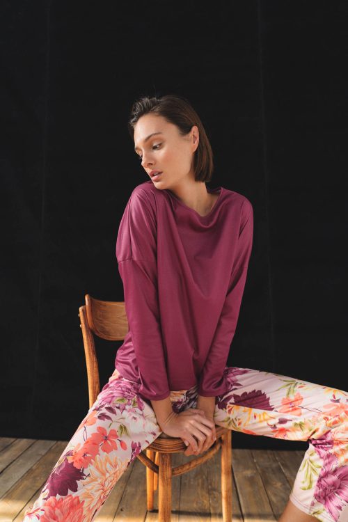 Pyjamas with Floral Pants - Image 7