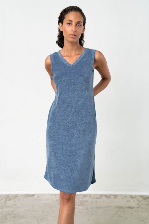 Plain Sleeveless Dress - Image 4