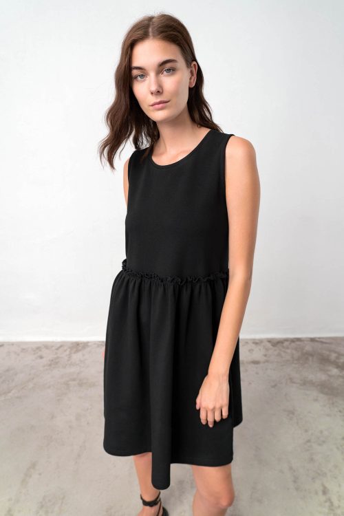 Plain Sleeveless Dress - Image 3