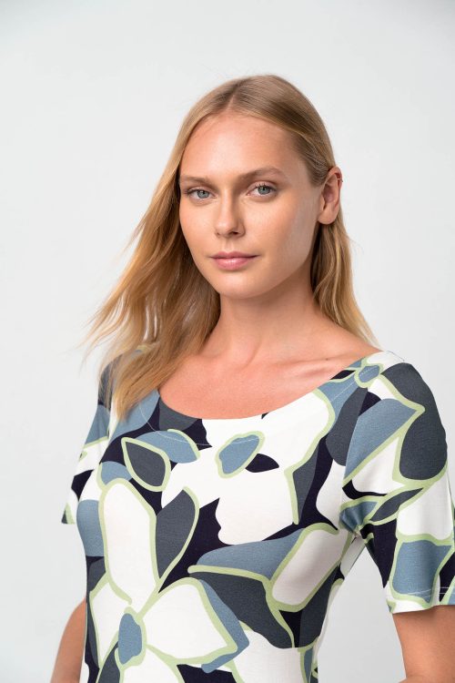 Рокля с къси ръкави - Image 4