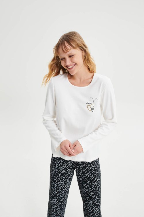 Pyjamas With Round Neckline - Image 1