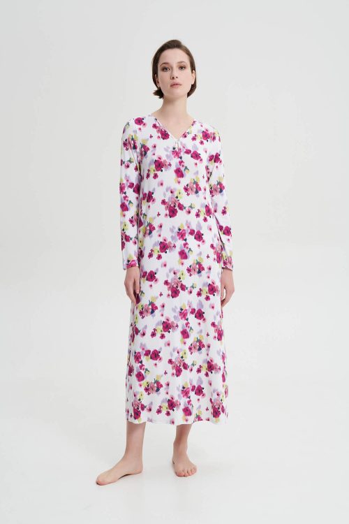 Дълга нощница с копче - Image 1