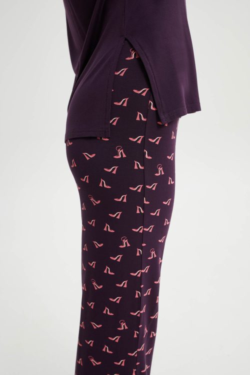 Пижама с обикновени панталони - Image 3