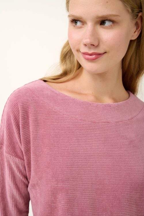 Кадифен дамски комплект за отдих - Image 3